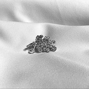 Vintage rhinestone broach circa 1930’s